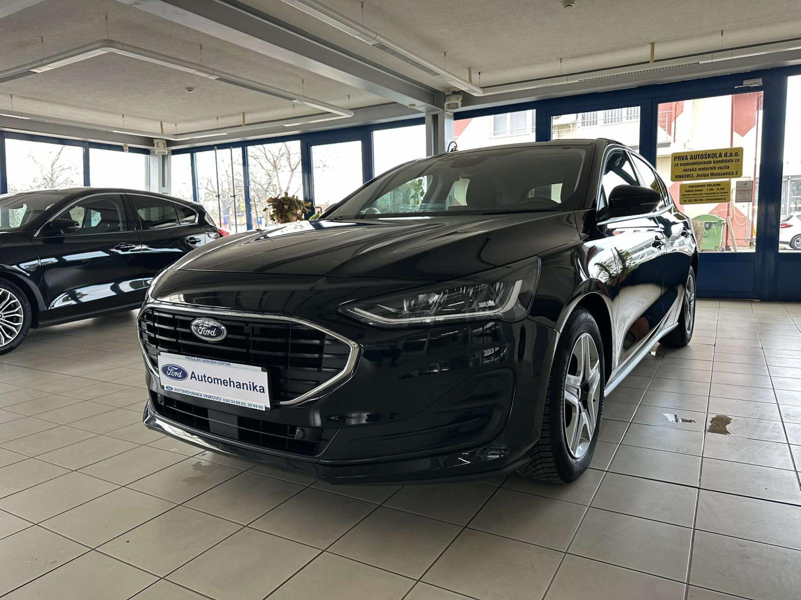 Ford Focus 1,5 EcoBlue C&C *KAO NOV*REDIZAJN*NAVI*PDC*