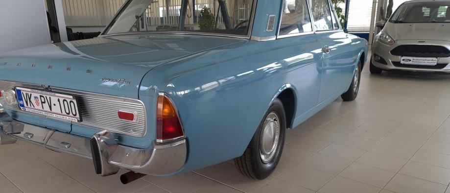 Ford Taunus 17M